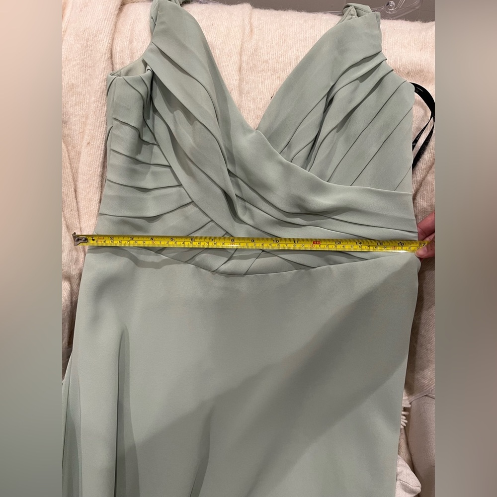 NWT Sorella Vita size 16 off shoulder design, color sage, style 9150 - Picture 12 of 13